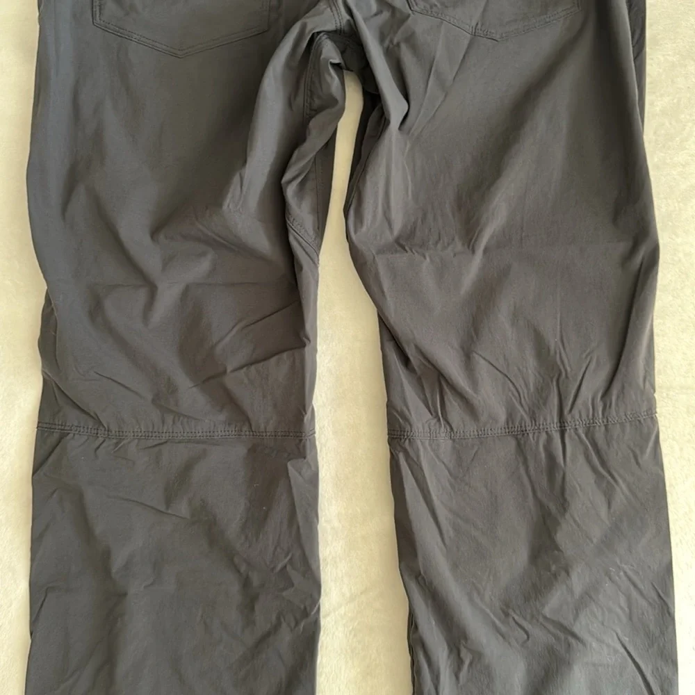 L.L. Bean | Conway Straight Leg Nylon Outdoor Hiking Pants 284229 Gray (10) - Picture 12 of 15